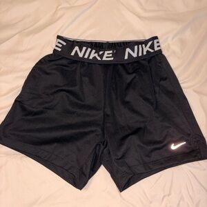 Nike Black Performance Shorts (Never worn before!! Tag still on)